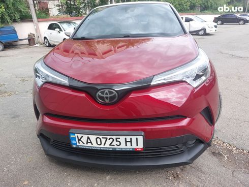 Toyota C-HR 2018 вишневый - фото 20