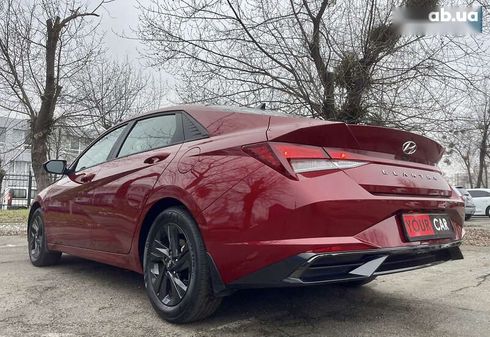 Hyundai Elantra 2023 - фото 19