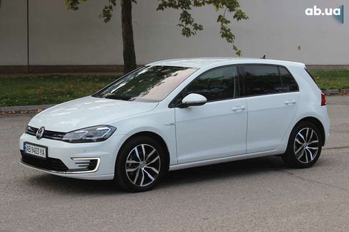 Volkswagen e-Golf 2019 - фото 5