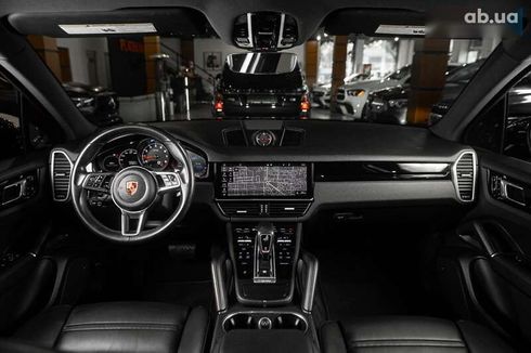 Porsche Cayenne 2019 - фото 25
