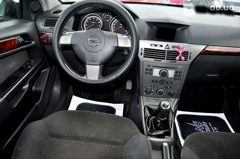 Opel Astra 2005 - фото 27