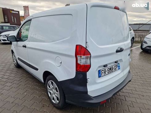 Ford Transit Courier 2020 - фото 6