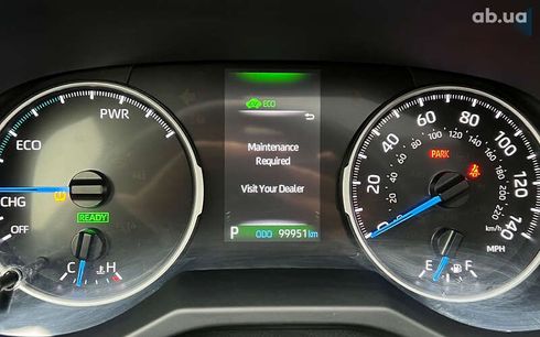 Toyota RAV4 2021 - фото 16