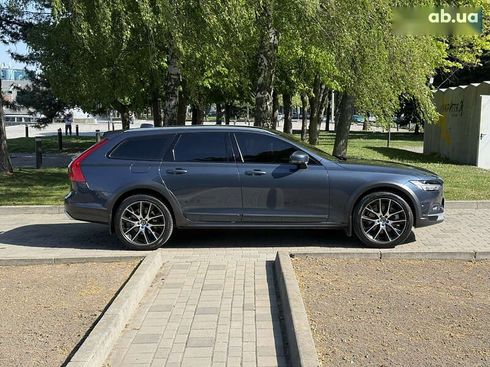 Volvo V90 Cross Country 2020 - фото 7