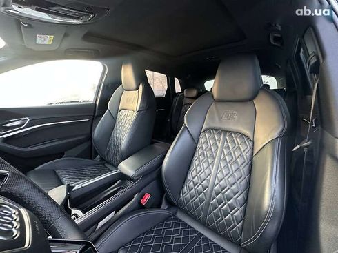 Audi E-Tron 2021 - фото 22