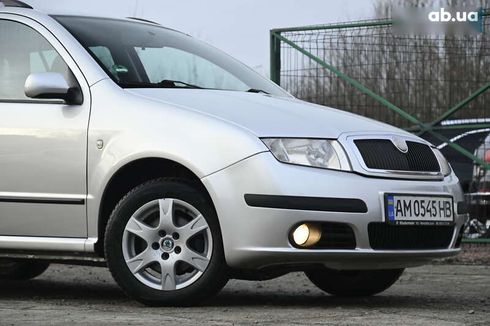 Skoda Fabia 2007 - фото 3