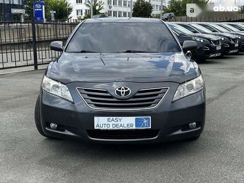 Toyota Camry 2007 - фото 2