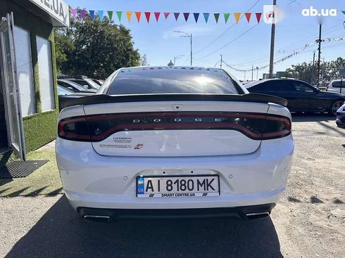 Dodge Charger 2018 - фото 6