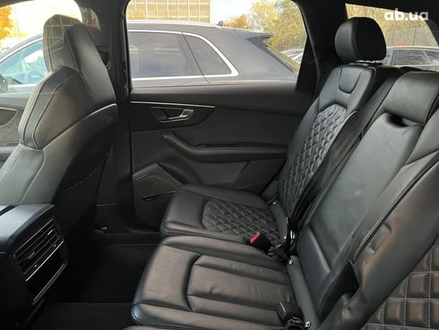 Audi Q7 2022 - фото 30