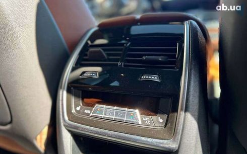 BMW X5 M 2022 - фото 20