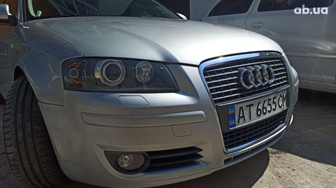 Audi A3 2005 серебристый - фото 3