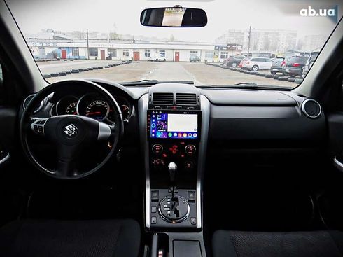 Suzuki Grand Vitara 2016 - фото 18
