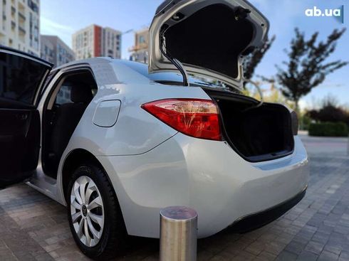 Toyota Corolla 2019 - фото 14