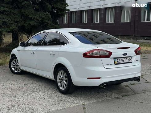 Ford Mondeo 2011 - фото 6