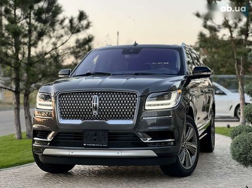 Lincoln Navigator 2018 - фото 23