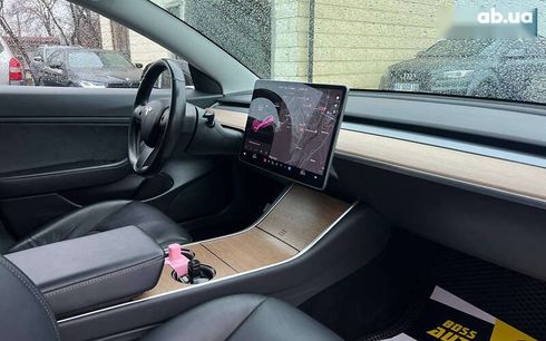 Tesla Model 3 2019 - фото 19