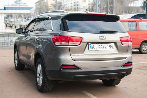 Kia Sorento 2015 - фото 9