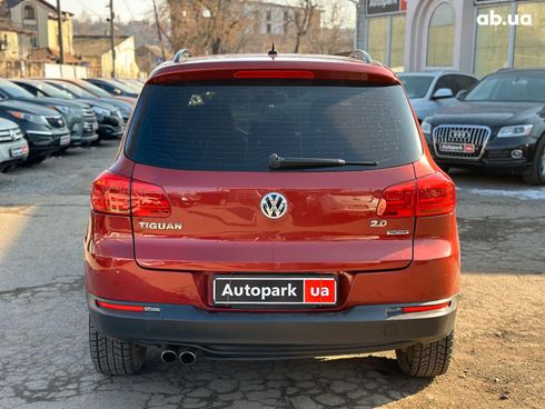 Volkswagen Tiguan 2015 красный - фото 7