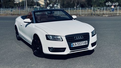 Audi A5 2009 белый - фото 3