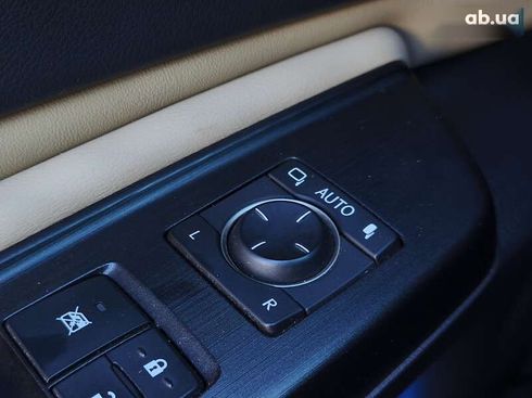 Lexus ES 2021 - фото 19