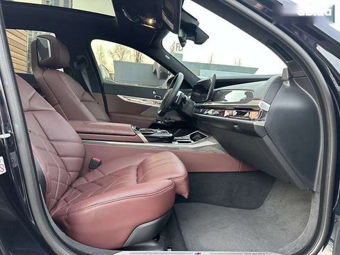 BMW 7 серия 2023 - фото 14