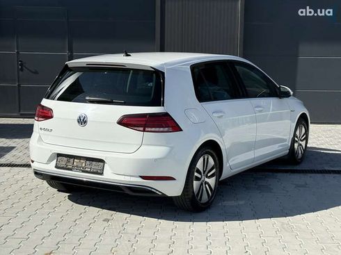 Volkswagen e-Golf 2017 - фото 4