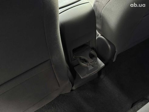 Toyota Prius V 2012 синий - фото 34