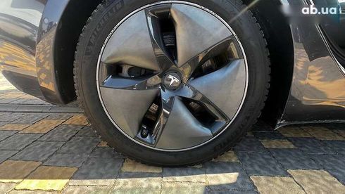 Tesla Model 3 2018 - фото 10