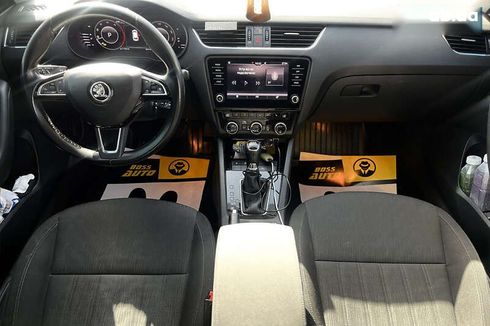 Skoda Octavia 2018 - фото 11
