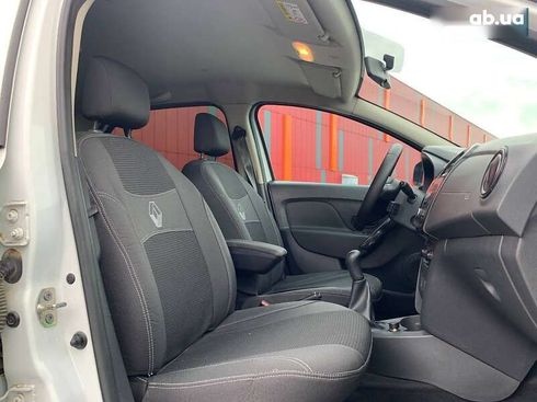 Renault Logan 2020 - фото 10