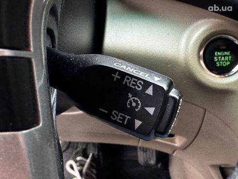 Toyota Highlander 2012 черный - фото 36