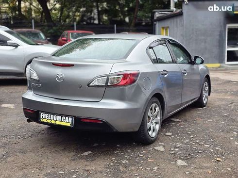 Mazda 3 2011 - фото 7