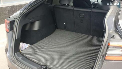 Tesla Model Y 2021 - фото 19
