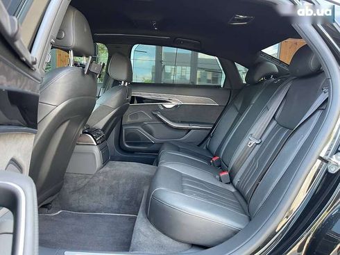 Audi A8 2021 - фото 17