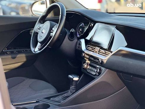 Kia Niro 2020 - фото 16