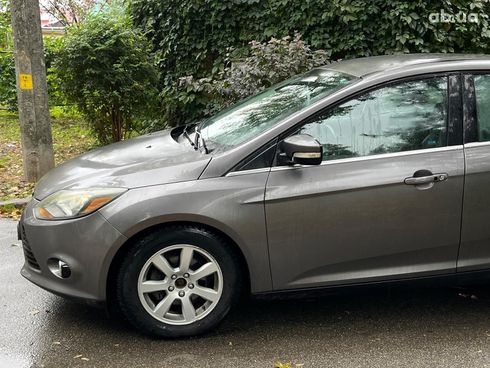 Ford Focus 2011 серый - фото 9