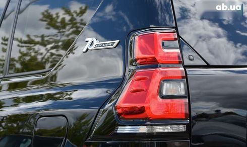 Toyota Land Cruiser Prado 2018 - фото 12