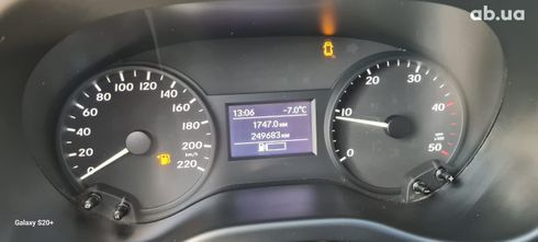 Mercedes-Benz Vito 2015 белый - фото 9