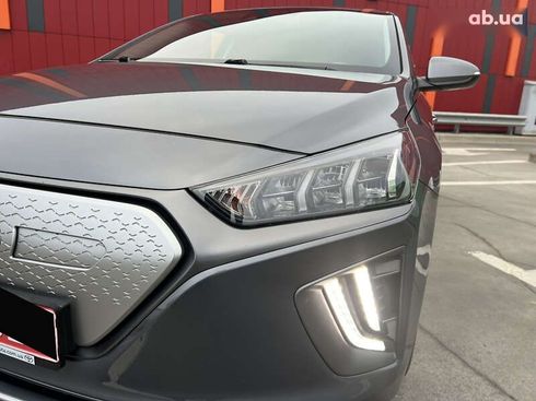 Hyundai Ioniq 2019 - фото 7