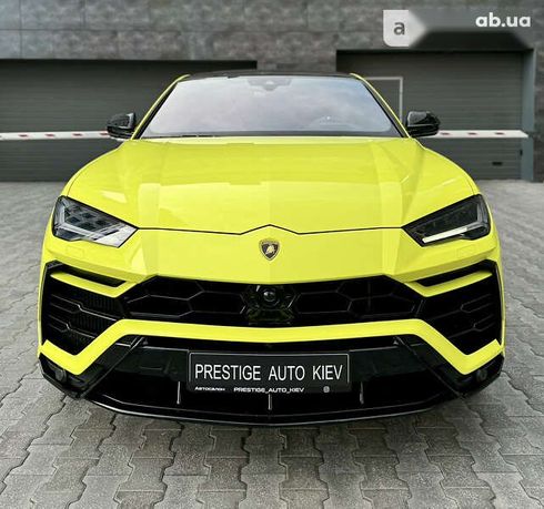 Lamborghini Urus 2020 - фото 16