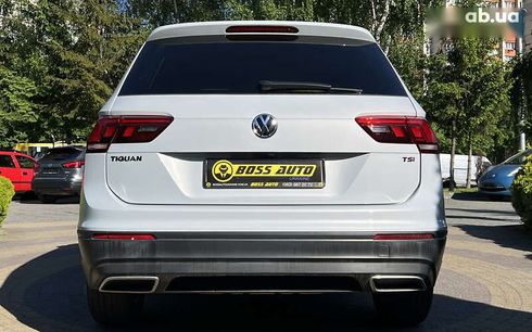 Volkswagen Tiguan 2017 - фото 8