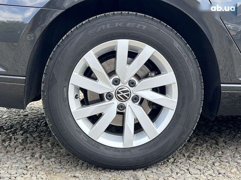 Volkswagen Passat 2020 - фото 20