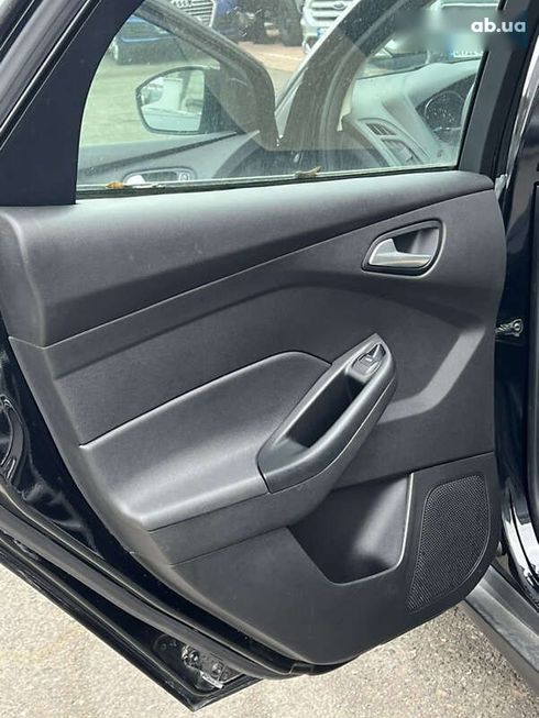 Ford Focus 2018 - фото 20