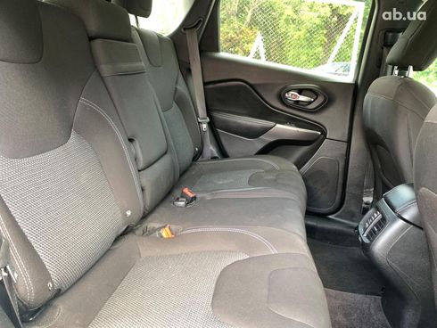 Jeep Cherokee 2018 белый - фото 26