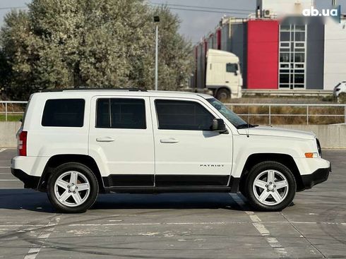 Jeep Patriot 2016 - фото 12