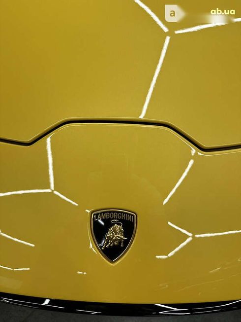 Lamborghini Huracan 2023 - фото 2
