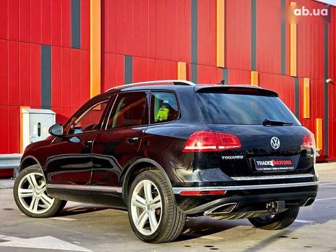 Volkswagen Touareg 2015 - фото 3