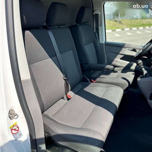 Volkswagen Transporter 2019 - фото 24