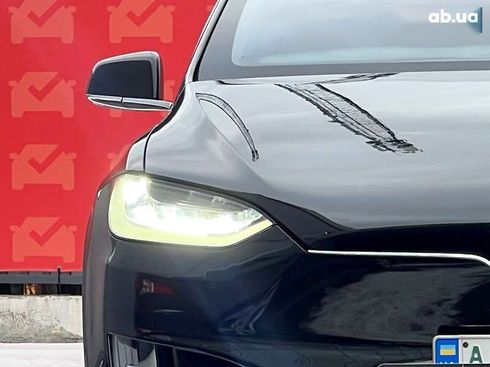 Tesla Model X 2019 - фото 13