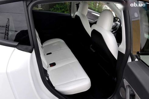 Tesla Model Y 2023 - фото 25